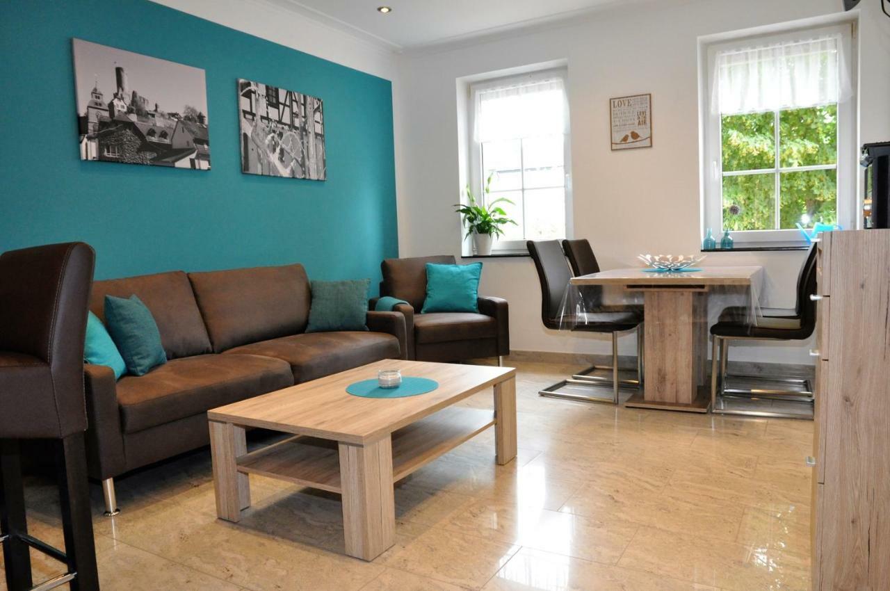 Apartmenthaus Am Zimmerplatz Hofheim am Taunus Exterior foto